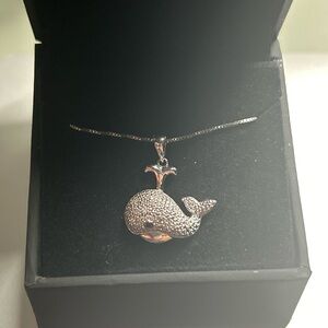 Kay jewelers whale necklace